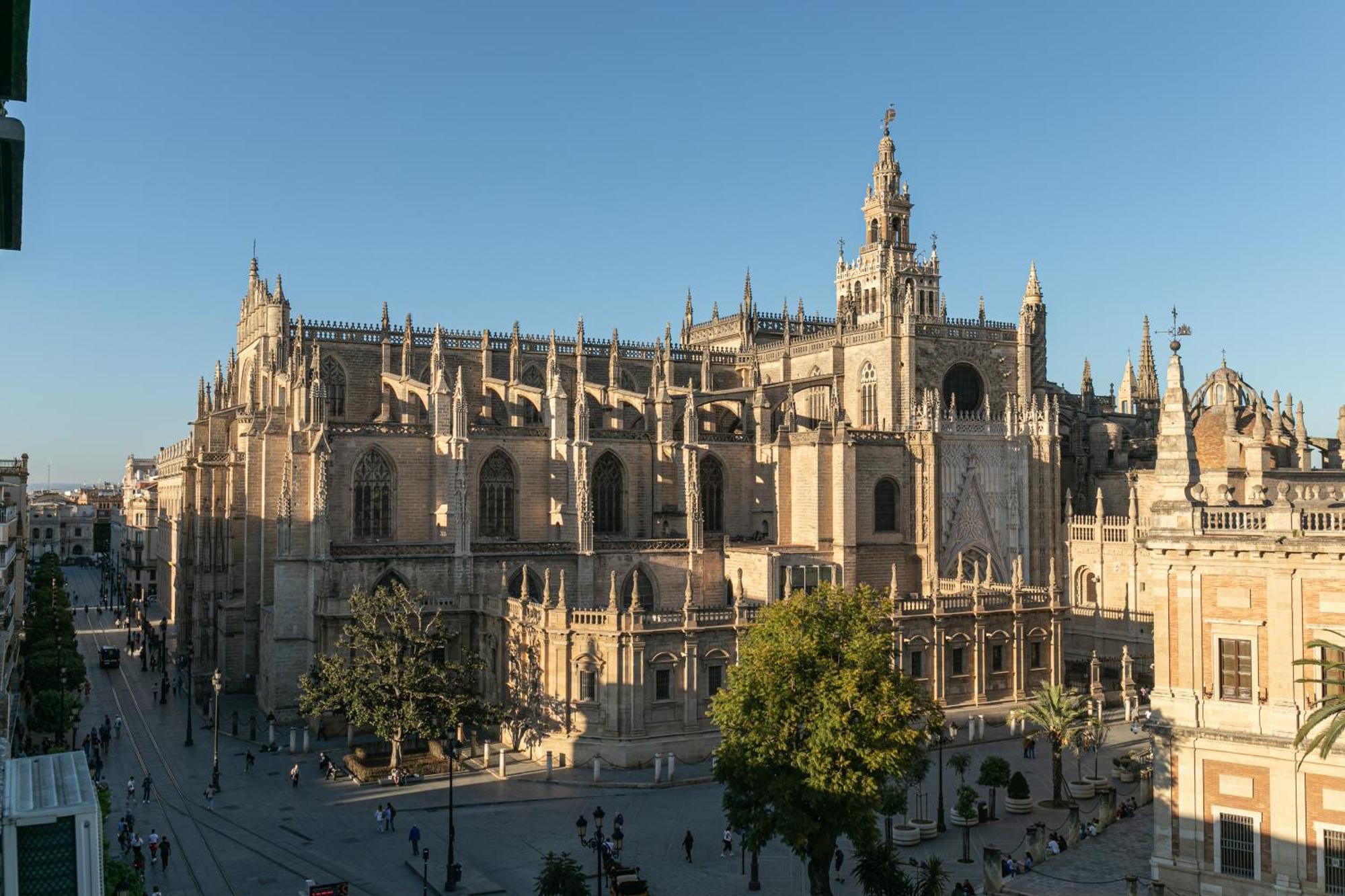 Isg Apartments Catedral Sevilla Exterior foto